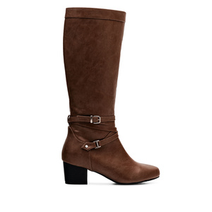 2-Buckled Boots in Brown Faux Leather