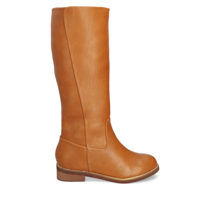 Flat boots in camel faux leather