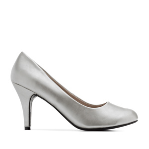 Retro Pumps in Silver faux Soft-Leather