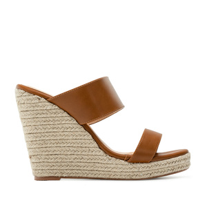 Jute Wedges in Camel-coloured faux Leather