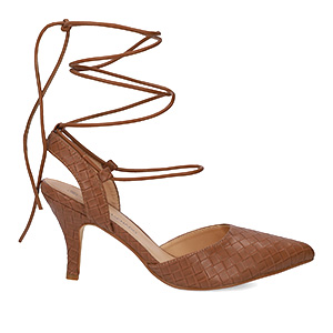 Woven brown faux leather heeled shoes