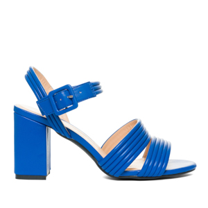 Sandaletten aus Lederimitat in Blau