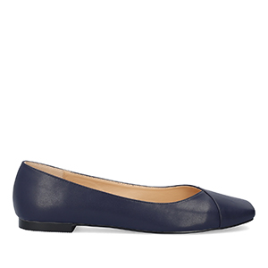 Navy coloured faux leather ballerina