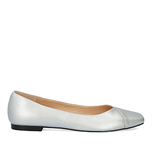 Silver coloured faux leather ballerina