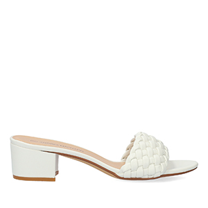 Squared heel mule in soft white material