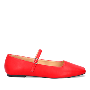 Flat red ballerinas made in soft faux leather