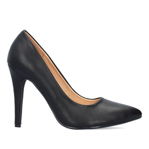 Black soft faux leather heeled pumps