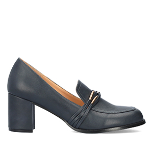 Heeled loafer in navy soft faux leather 