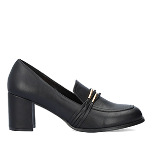 Heeled loafer in black soft faux leather