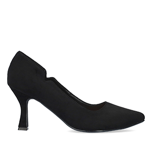 Kitten Heel Pumps mit Kitten Heel aus Wildlederimitat in der Farbe Schwarz