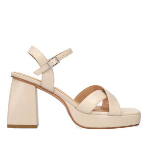 Soft nude sandal with wide heel and platform