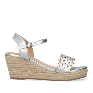 Soft silver coloured sandals with jute wedge