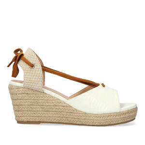 Soft combined white sandals with jute wedge