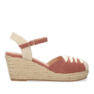 Pink suede espadrilles with jute wedge