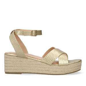 Gold sandals in soft coco material and jude wedge