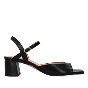 Heeled leather sandal in Black colour 