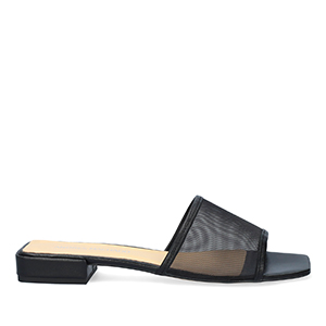 Sandale plate en cuir noir
