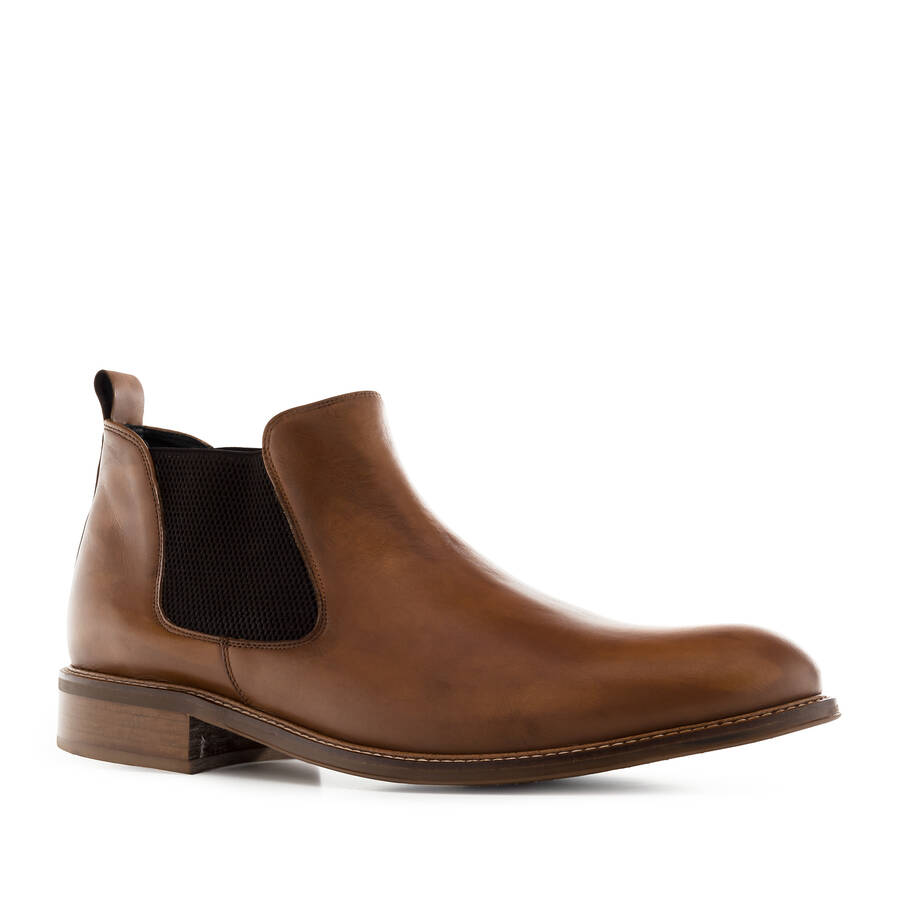 Chelsea Boots in Tan coloured Leather 