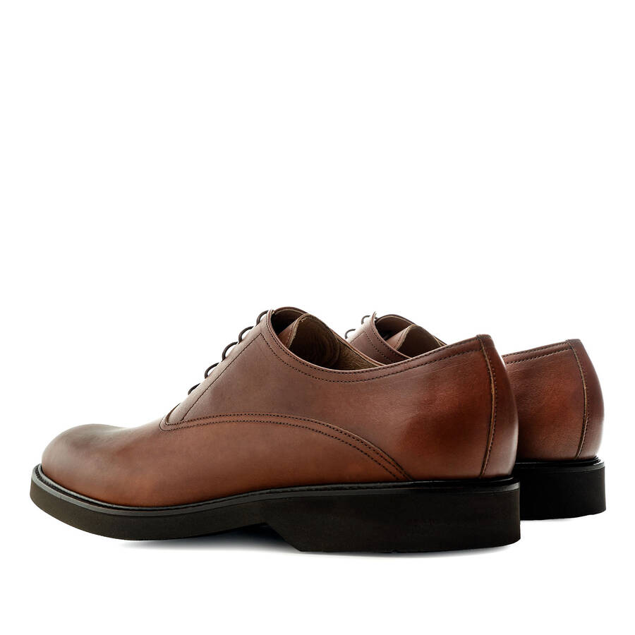 Dress Shoes for Men in Mahogany leather 