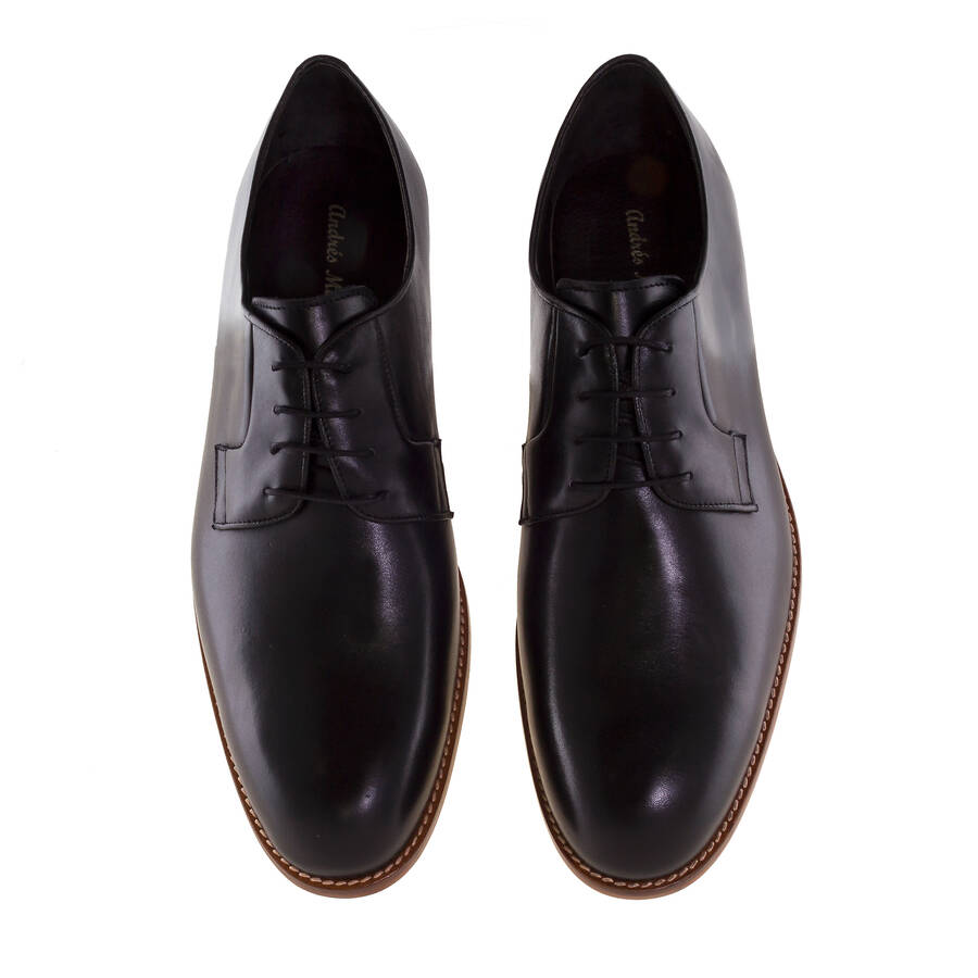 Men's Lace-Up Shoes in Black Leather 