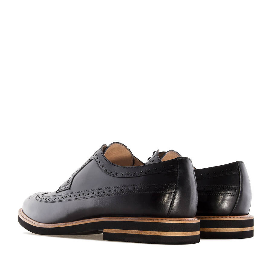 Oxford Shoes in Black Leather 