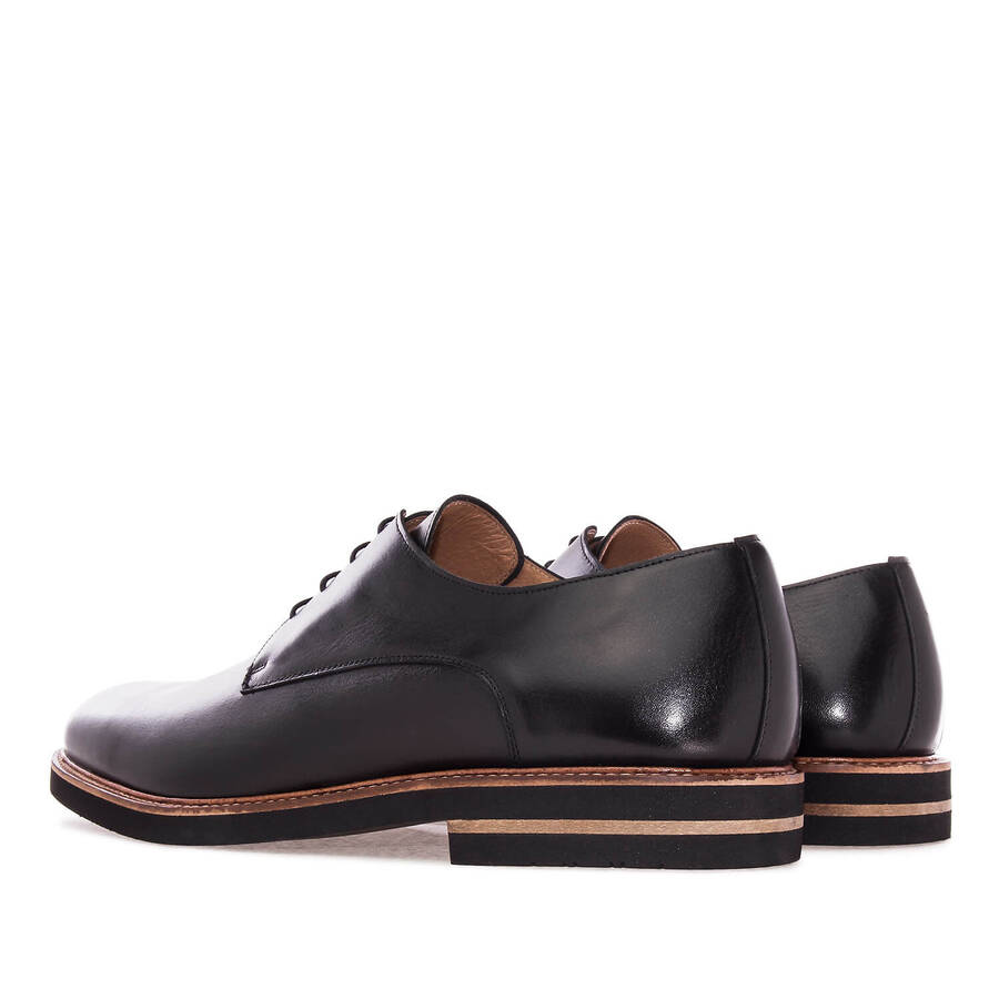 Men's Shoes in Black Leather 