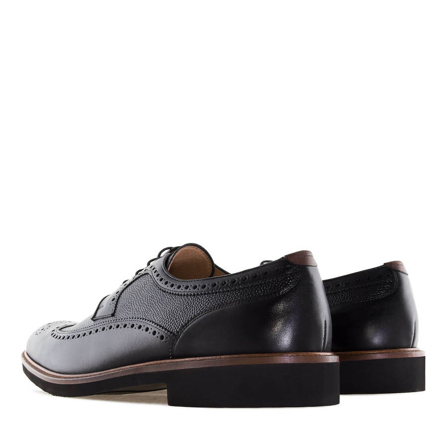 Oxford Shoes in Black Leather 