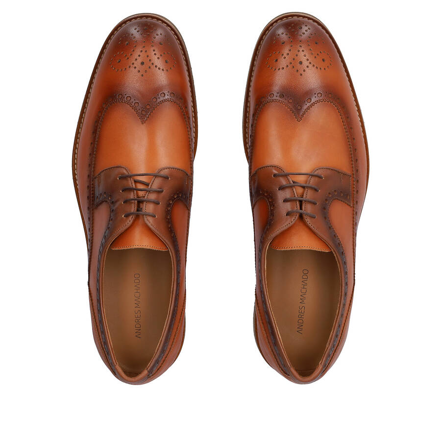 Oxford Shoes in Leather coloured Leather 