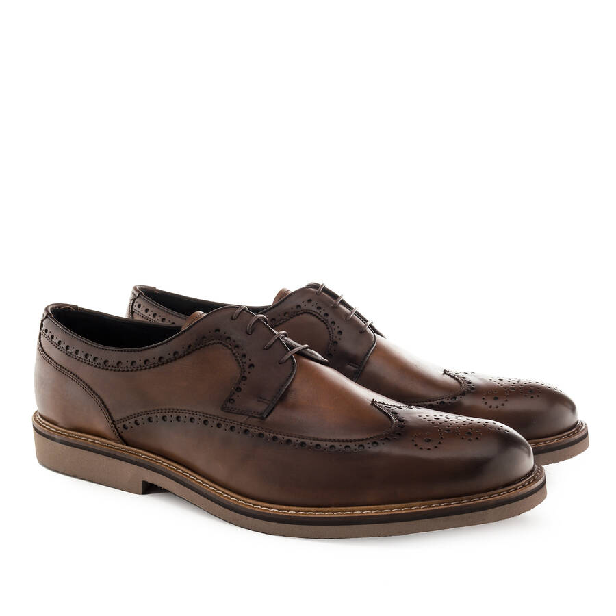 Oxford style Shoes in Brown Leather 