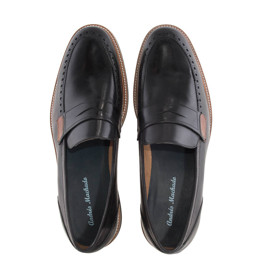 Men's Moccasins in Black Leather 