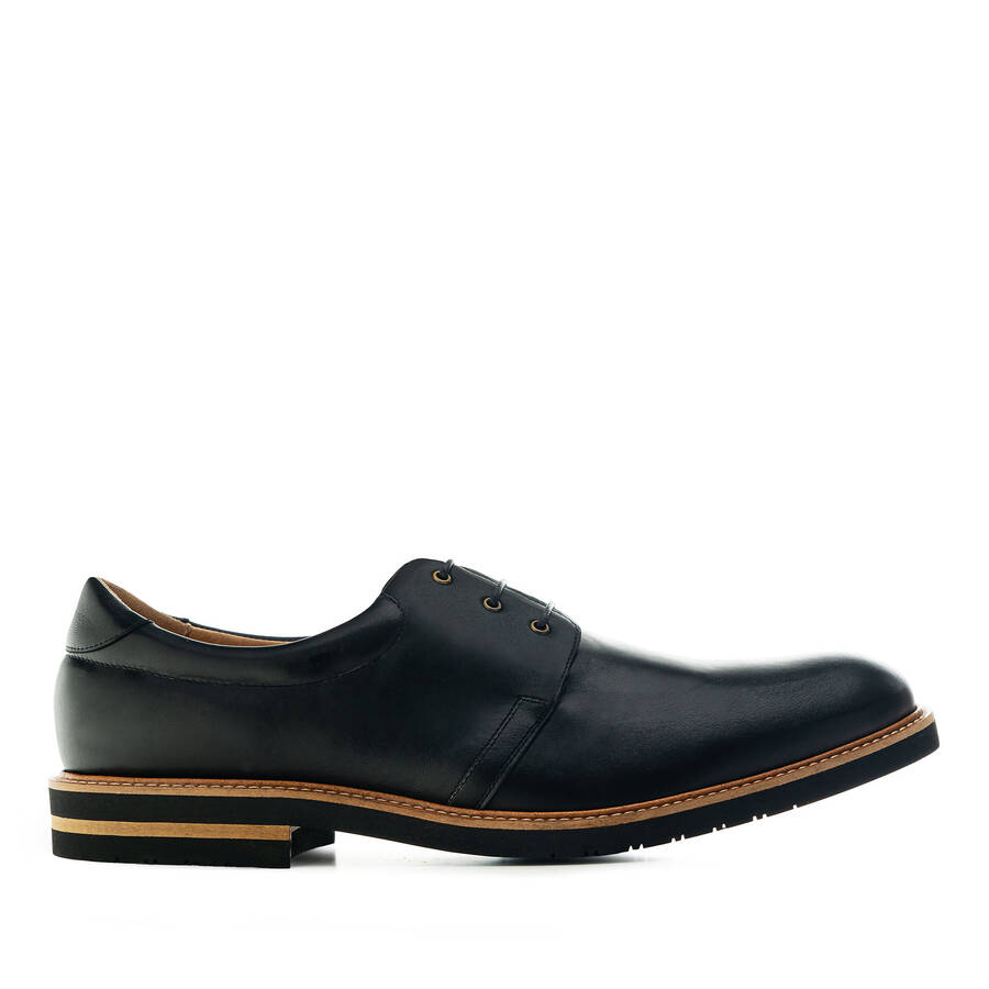 Men's Dress Shoes in Black Leather 