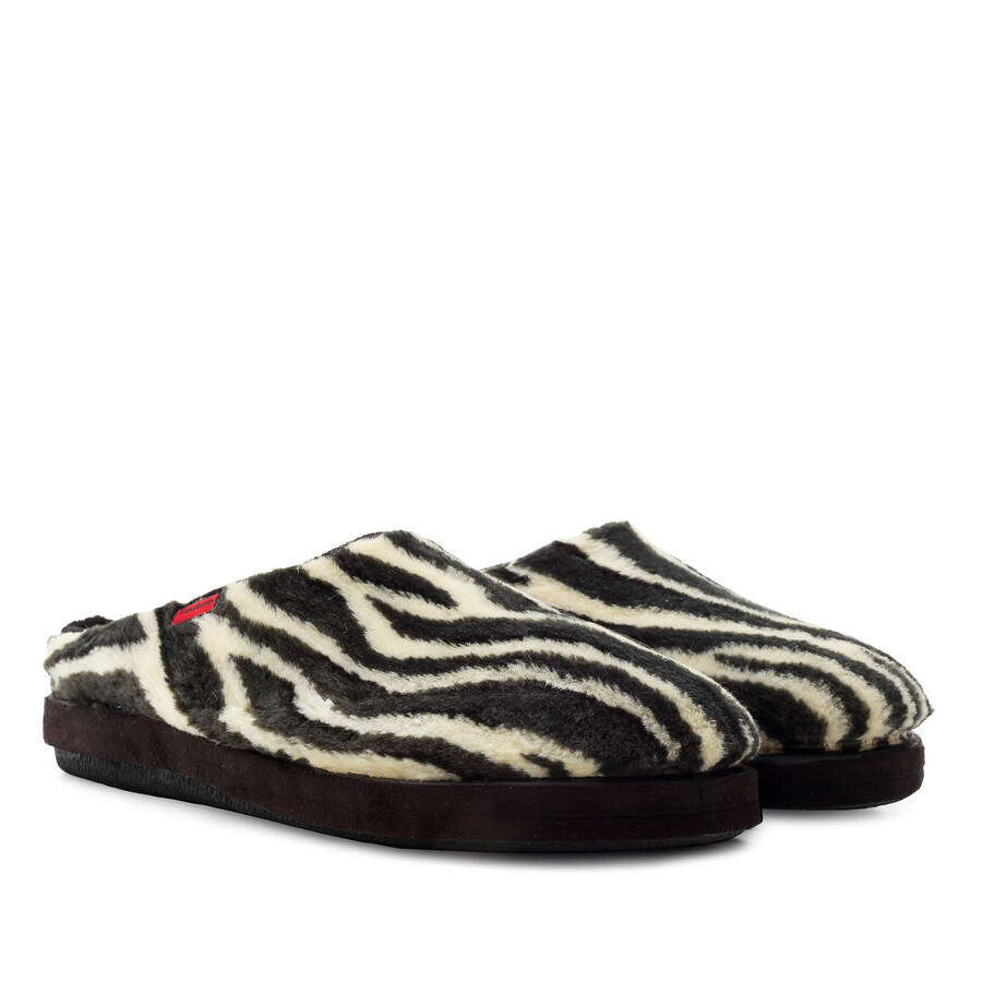 Zebra Print Plush Fur Slippers 