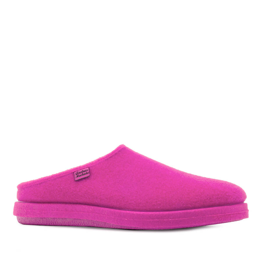 Very comfortable Fuchsia Felt Slippers with footbed 