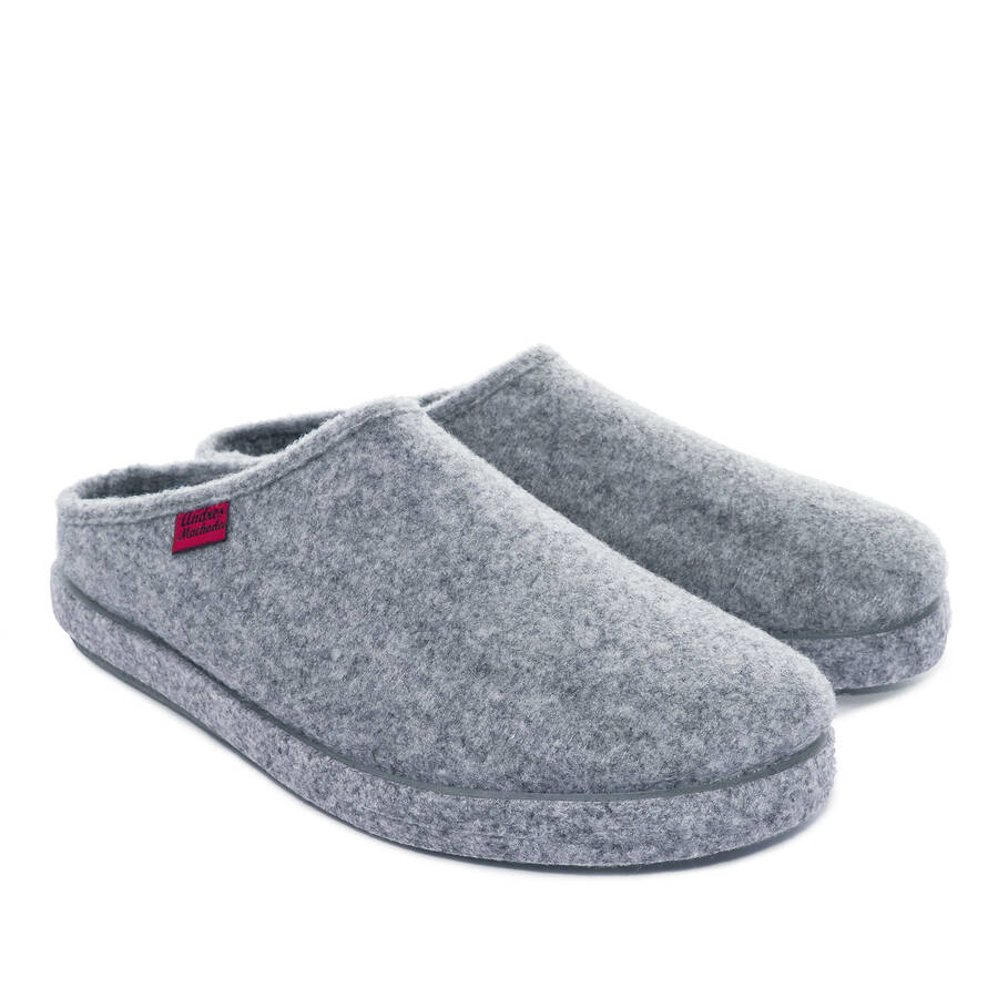 Very comfortable Grey Felt Slippers with footbed 