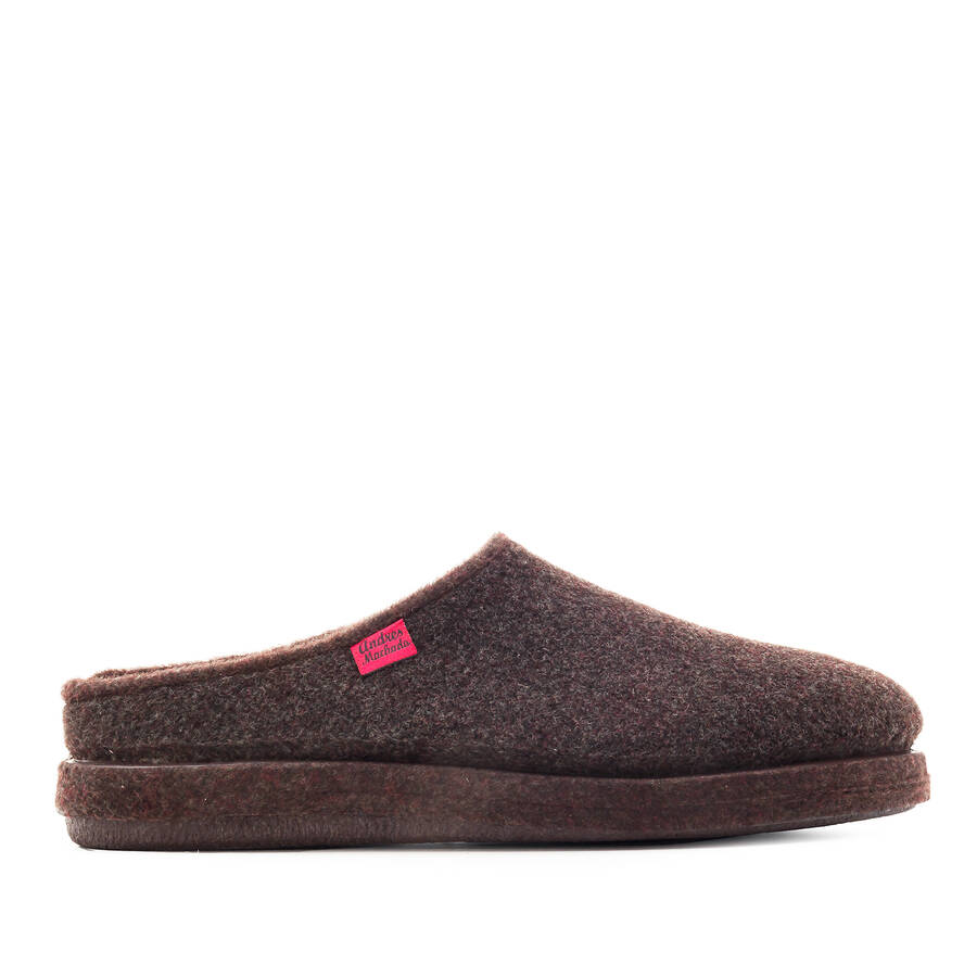 Very comfortable Brown Alpine Felt Slippers 