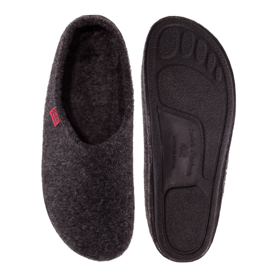 Very comfortable Felt Slippers in colour Anthracite with footbed 