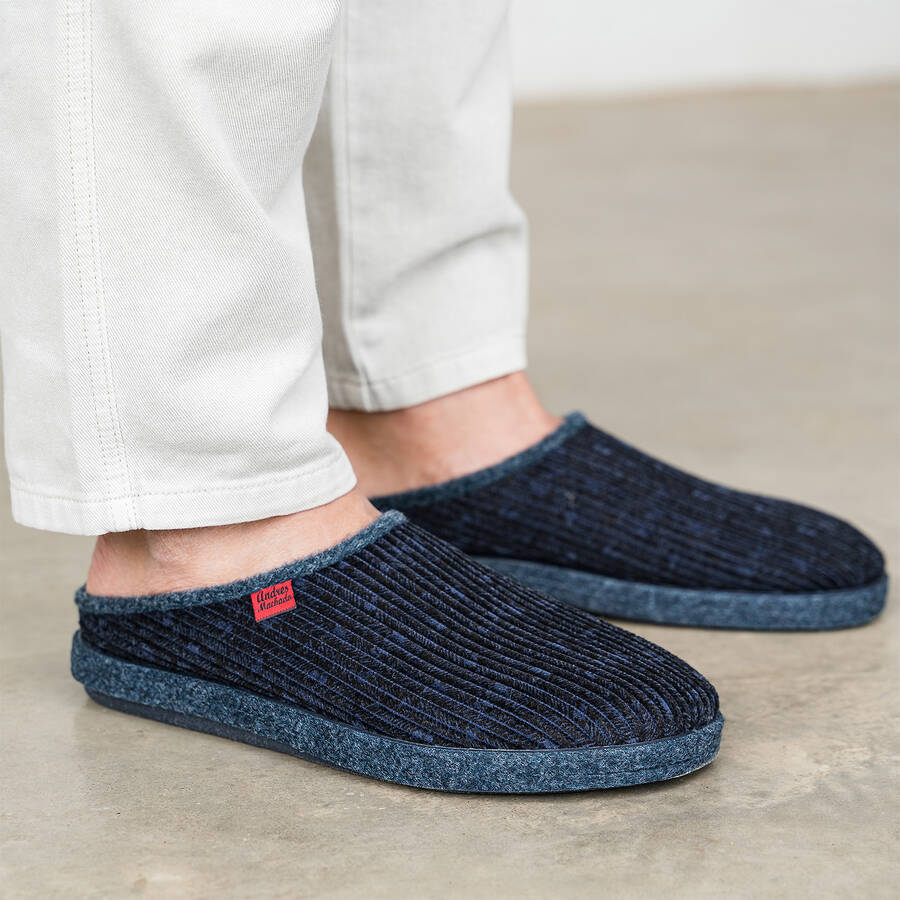 Zapatillas Alpinas Pana Azul. 
