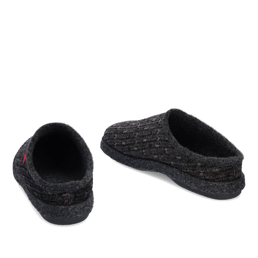 Very comfortable Grey Corduroy Slippers with footbed 