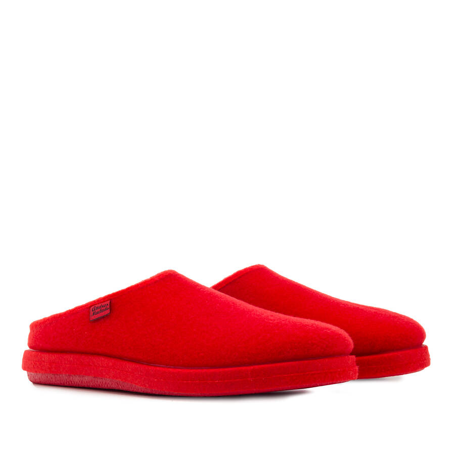 Very comfortable Red Felt Slippers with footbed 