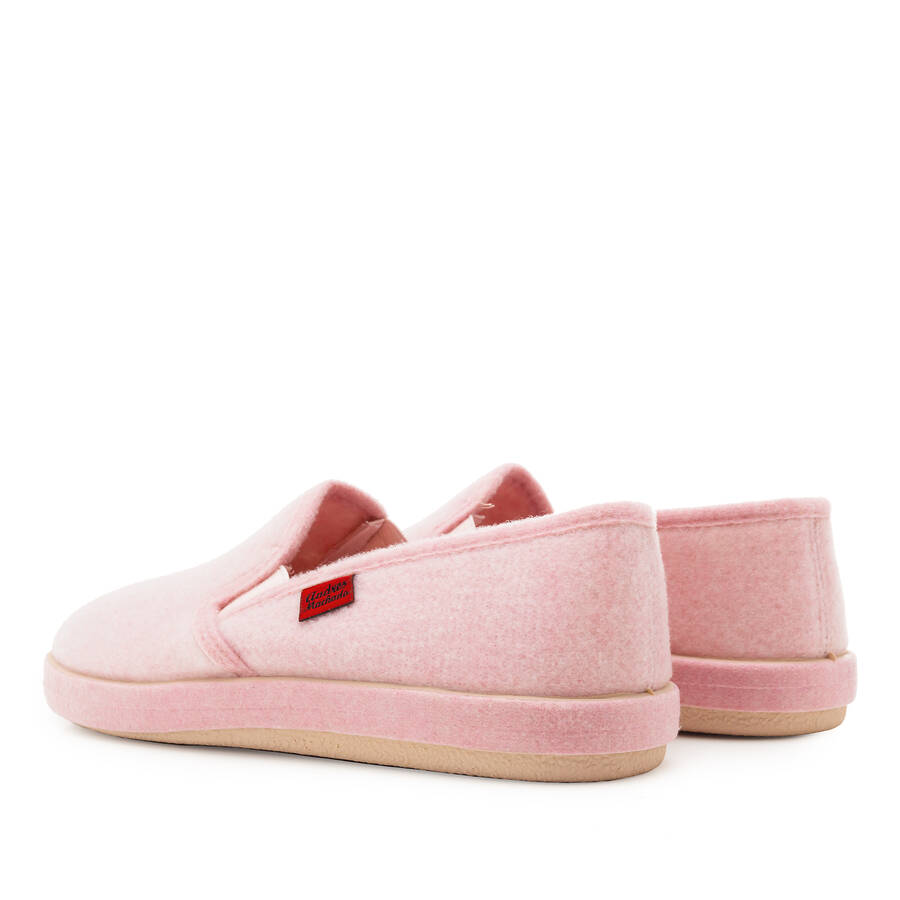 Pink Alpine Felt Closed-Back Slippers 