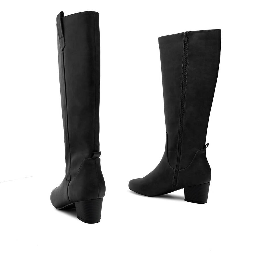 Mid-Calf Boots in Black Faux Leather 