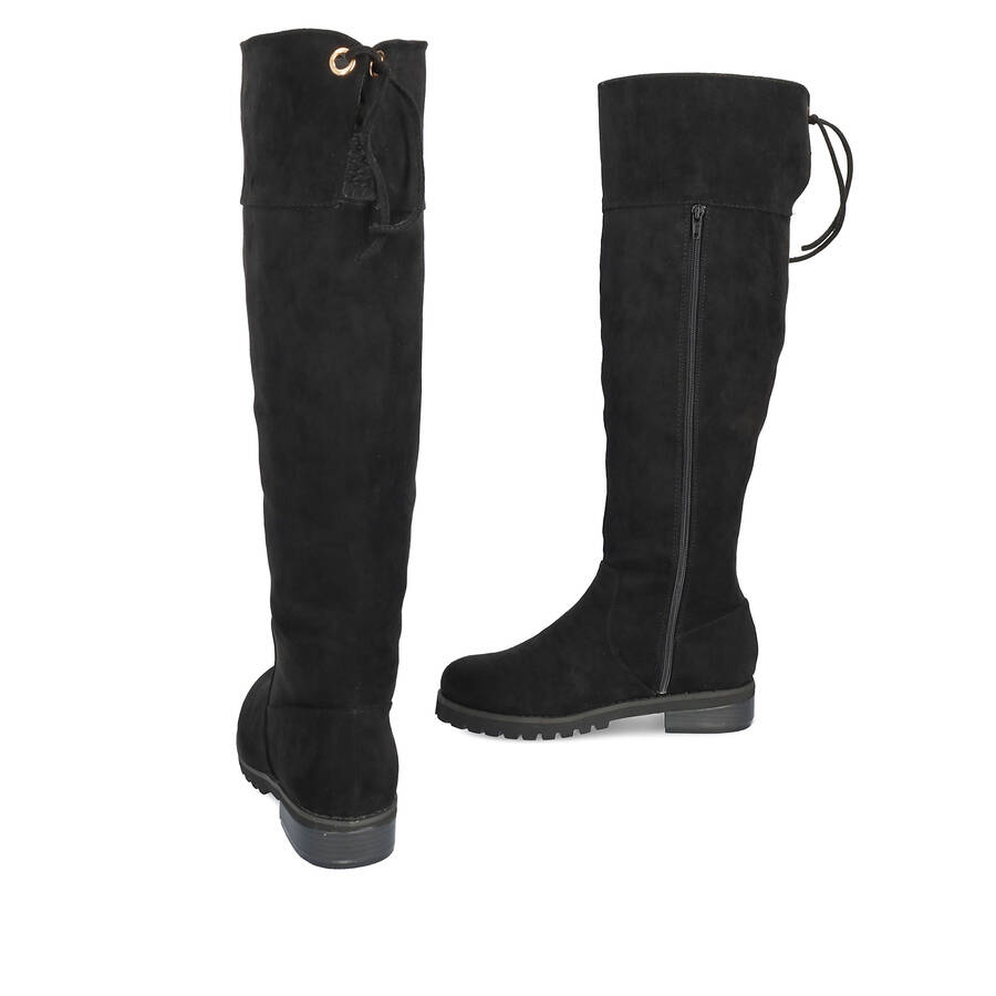 Flache Over Knee Boots in Schwarz 