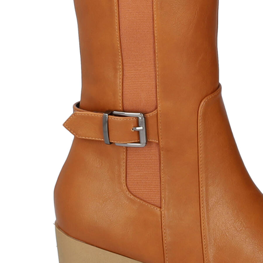 Mid- calf boots with elastic in camel faux leather 