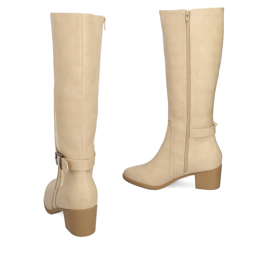 Mid- calf boots with elastic in off-white faux leather 