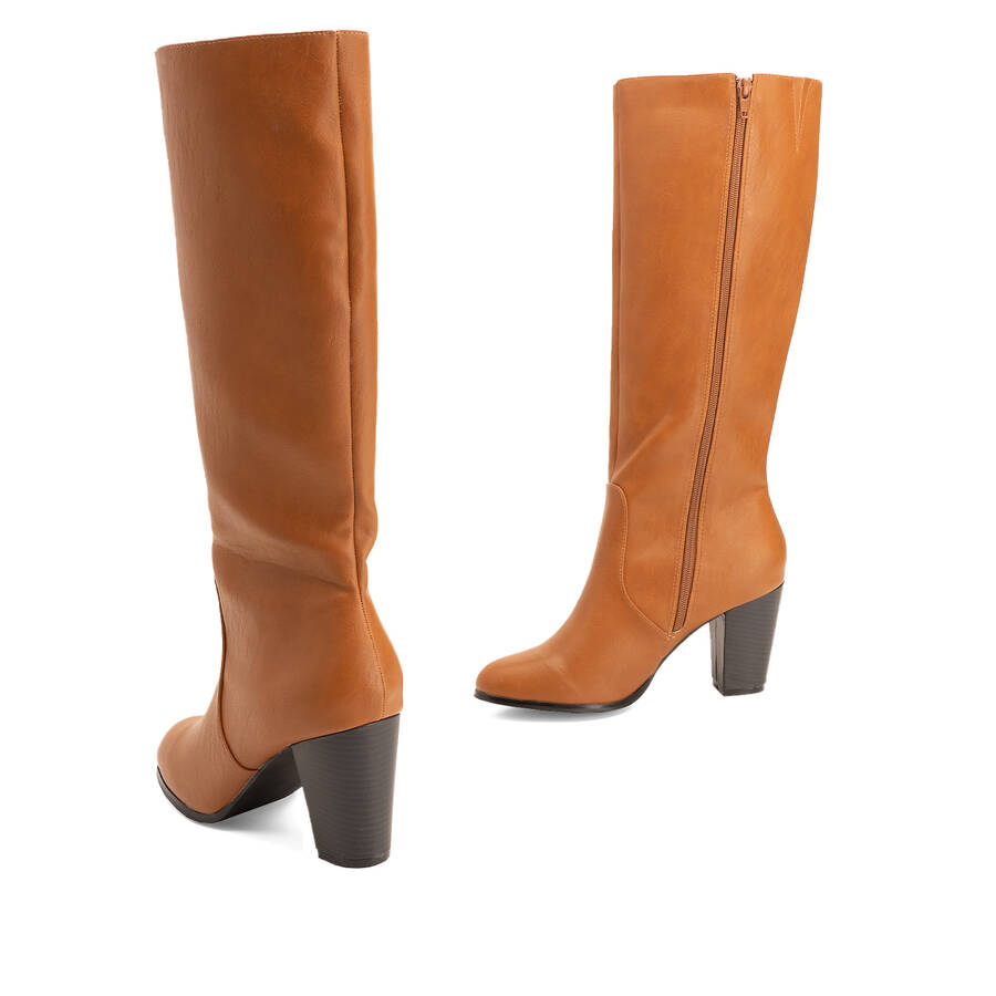 Heeled knee-high-calf boots in camel faux leather 