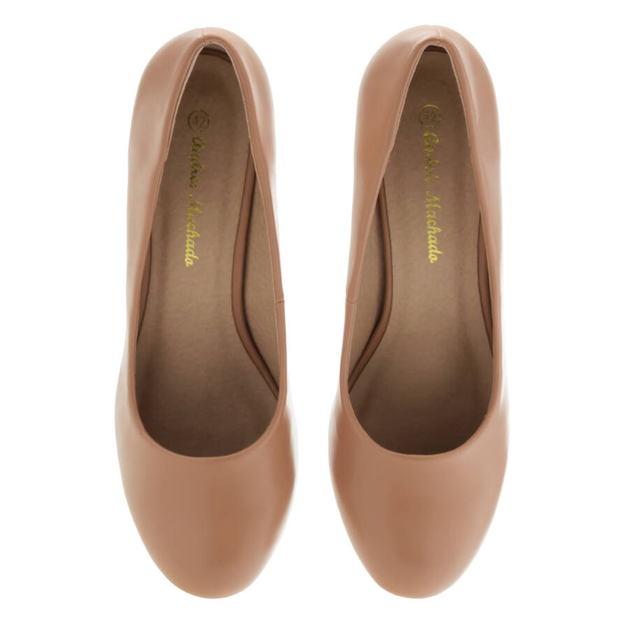 Retro Pumps in Nude faux Soft-Leather 