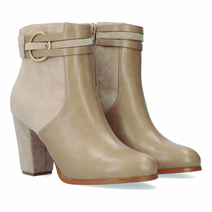 High heeled combined beige colour bootie. 