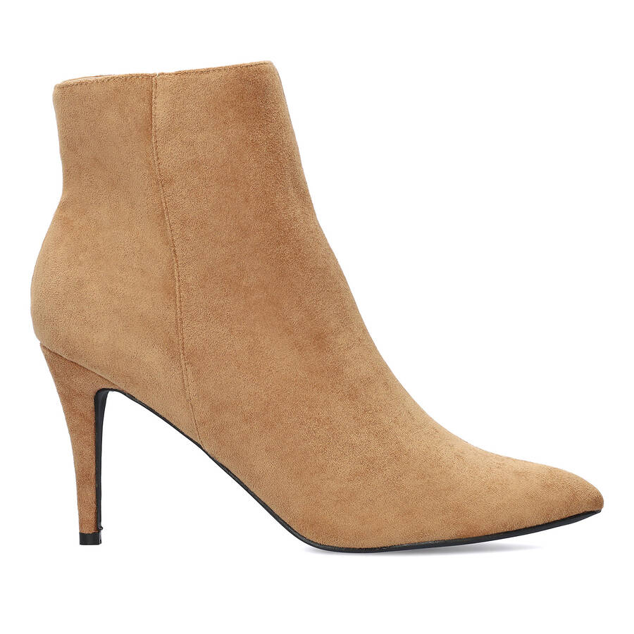 High-heeled booties in brown faux suede 