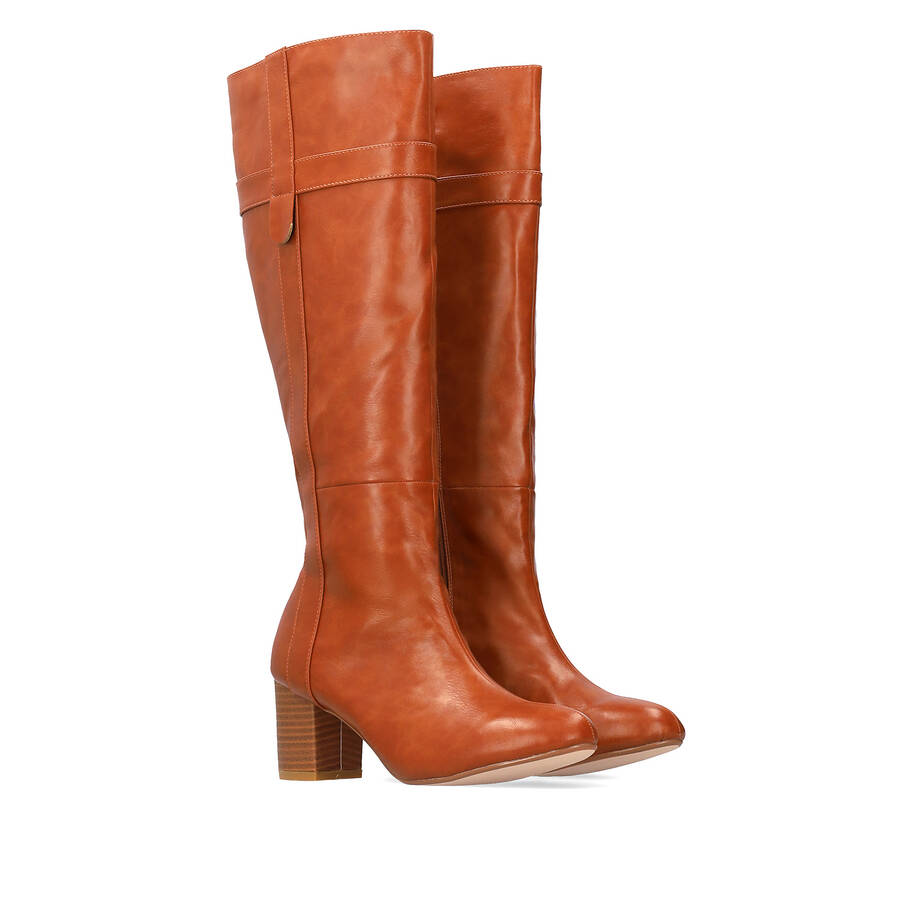 Bota alta en soft Marrón 