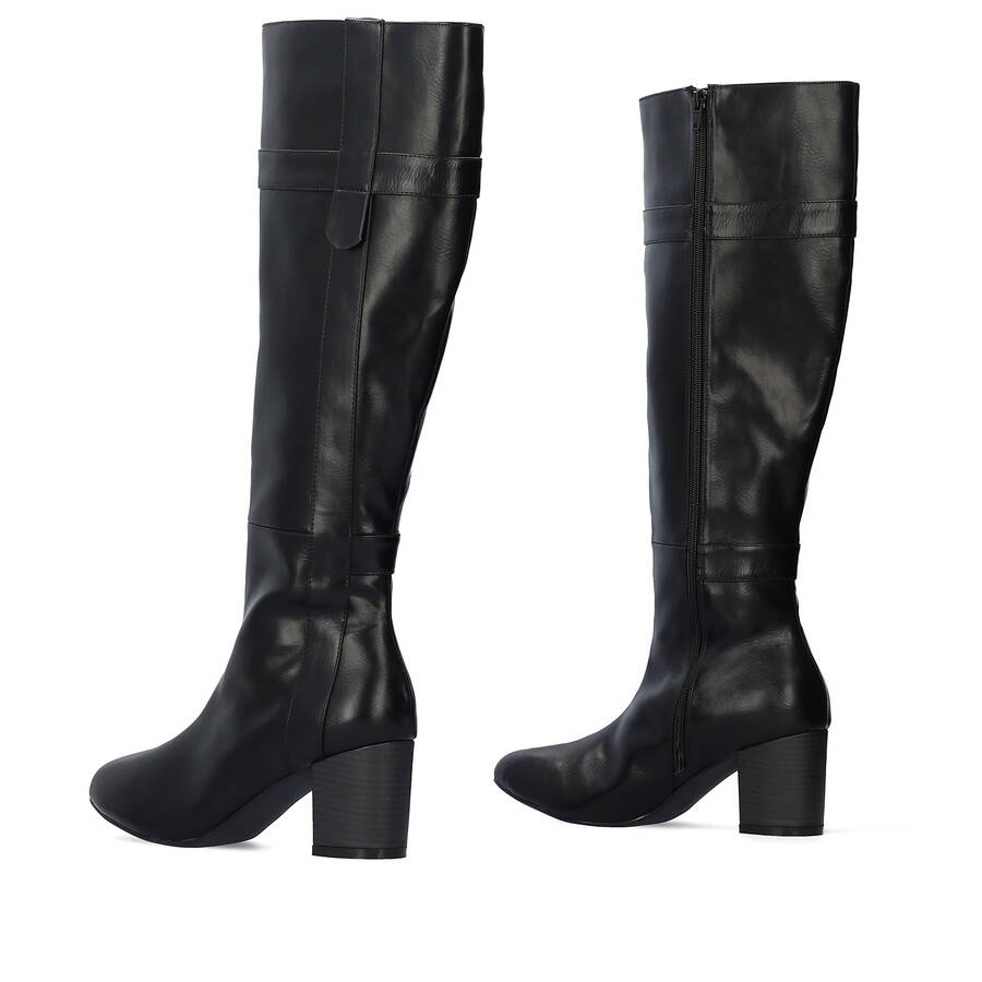 Heeled high-calf boots in black faux leather 